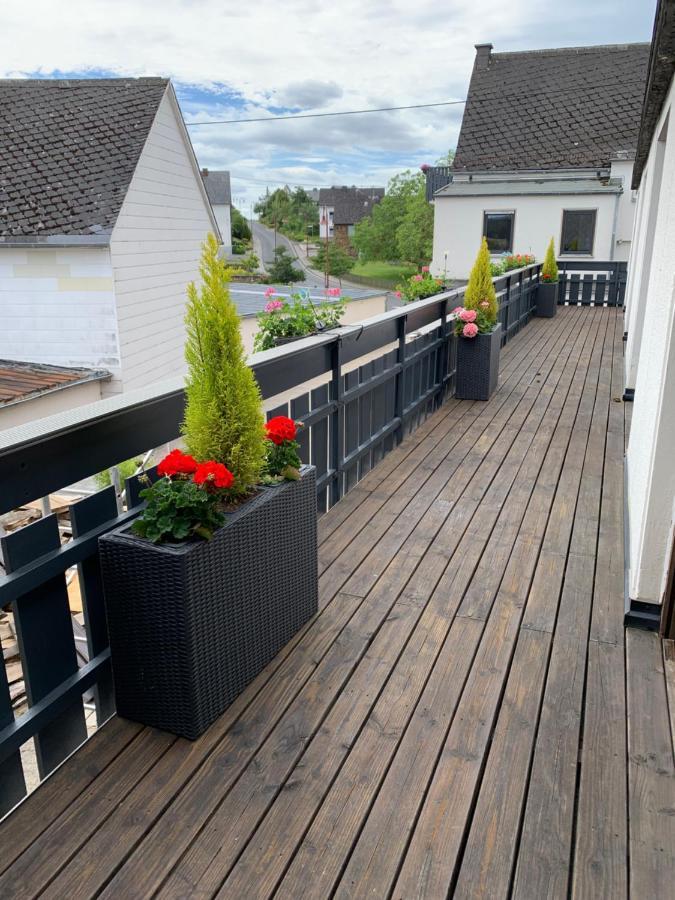 Vina Am Ring Bed & Breakfast Mannebach  Eksteriør bilde