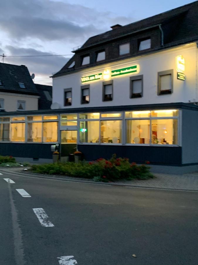 Vina Am Ring Bed & Breakfast Mannebach  Eksteriør bilde
