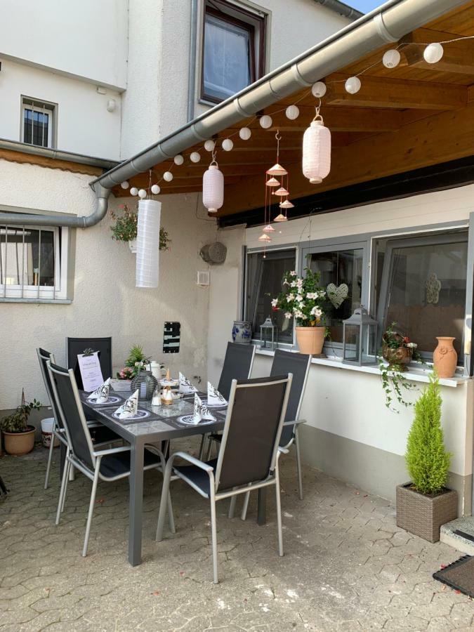 Vina Am Ring Bed & Breakfast Mannebach  Eksteriør bilde